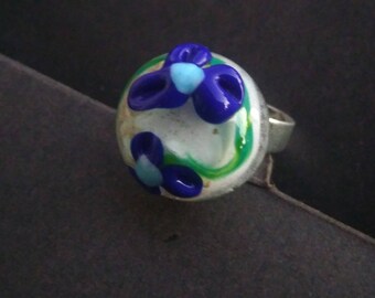 Small vintage ring - blue flowers - made Lampwork Glass