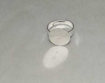 ring silver-colored 18 mm with 15mm tray