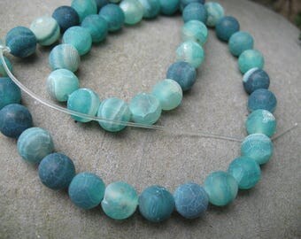 Green 8 mm frosted agate