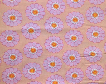 Seventies vintage floral fabric - 1/2 yard
