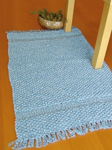Knitting a Rug for the Home – Easy as 1-2-3!
