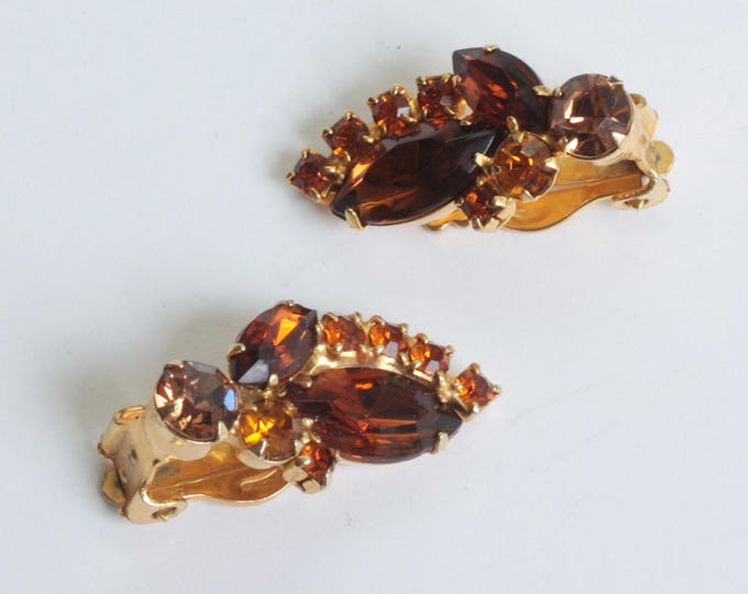 Juliana D and E Earrings Golden Brown and Orange Rhinestones Clip On Vintage
