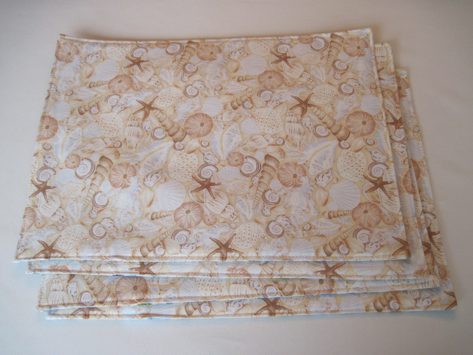 Seashell Placemats Reversible Set of 46 Placemats Beige