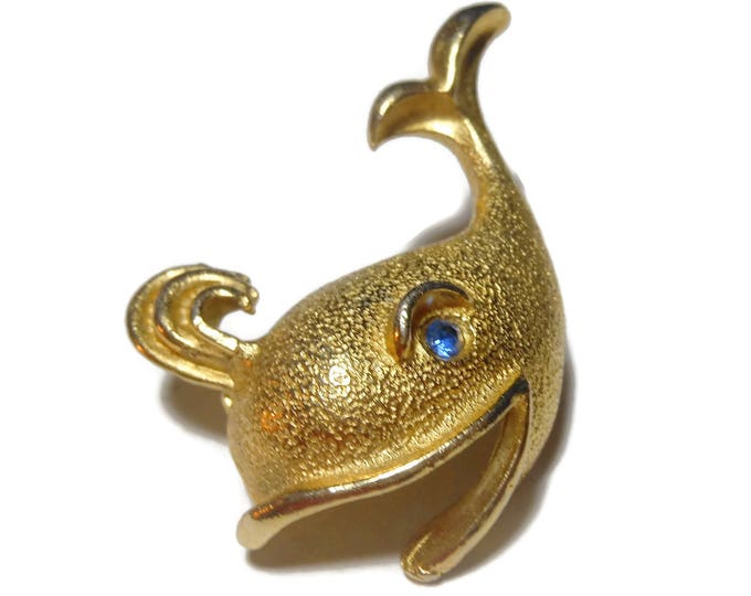 FREE SHIPPING Gerry's whale brooch, spouting whale pin, matte pebbly finish, finely detailed, bright blue rhinestone eye, small figural