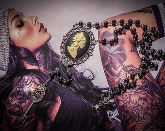 Black cameo Rosary chaplet rose Calavera Skull "Western Diligence"