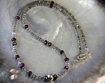 Silver and gemstones of labradorite and Garnet