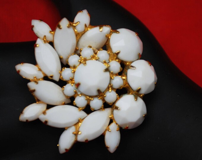 White Milk Glass Flower Brooch - Atomic - Snow flake Pin - Juliana style