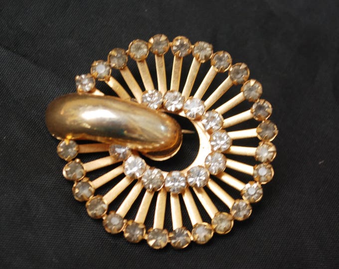 Rhinestone Brooch Round gold tone - Mid century - Atomic Modern pin
