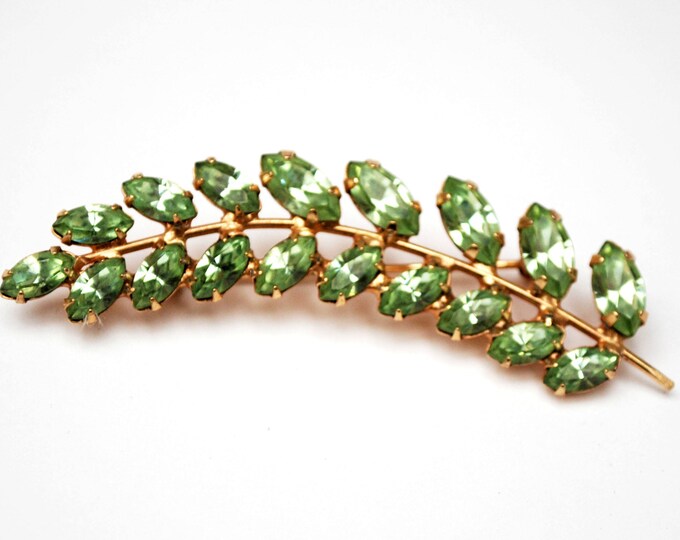 Rhinestone Leaf Brooch - signed B David - Green crystal - gold plated metal - Floral pin
