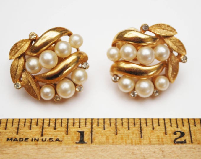 Crown Trifari Earrings - gold tone - White Pearl - rhinestone -Clip on earring