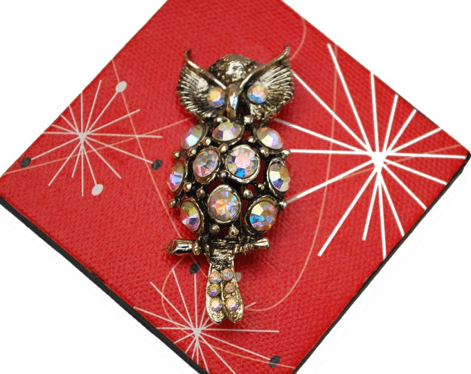 Owl Rhinestone brooch -Aurora Borealis - Crystal light Gold - figurine pin