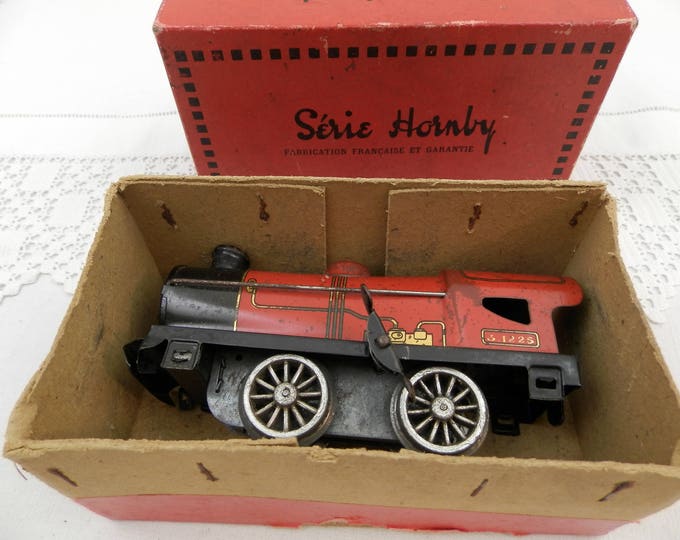 Vintage Working Hornby Clockwork Wind Up Tin Train H 0 Gauge 35 mm The Loco M with Original Box Made in France by Meccano Circa 1930s