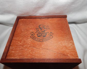 Vintage Aberlour Distillery Scotch Sample Box