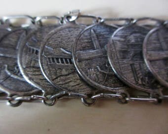 Souvenir of Venice Venezia Coin Bracelet Tourist Jewellery