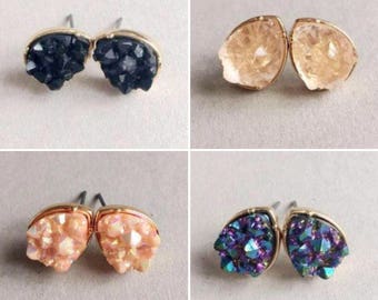 SALE!! Geode Druzy Kendra Scott Inspired Teardrop Stud Earrings. Perfect bridesmaids gift!