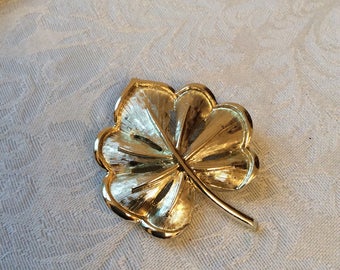1940's Coro brand Leaf Brooch Goldtone