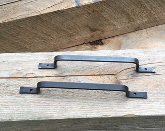 Closet Door pull, door hardware, Rustic handle, barn door handle, sliding door pull, door handle, wrought iron pull, simple door pull