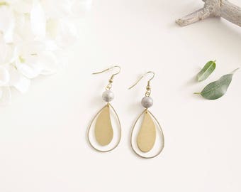 "Anushka" Golden brass earrings