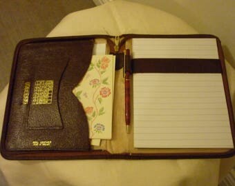 Vintage cuero marrón escritura papelería carpeta. Caso de la tableta. iPad caso. Caso de Kindle. Caso de Nexus
