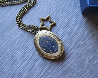 Custom gift I love you to the moon and back Personalize locket necklace Secret message necklace for mom gift for mother in law Zodiac locket