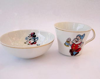 Spanish Santa Clara vintage porcelain cup and bowl signed Moises Alverez, Santa Clara Walt Disney Productions, 1960s