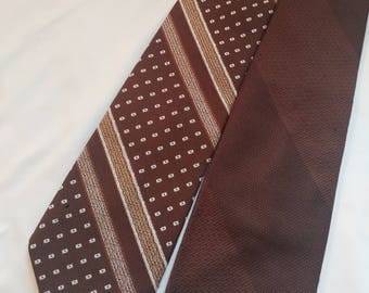 1970s Pair of 2 JCPenney Towncraft Neckties