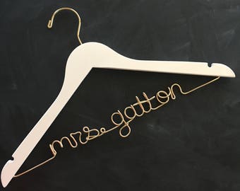 Gold Custom Hanger for Bride, Mrs Hanger in Gold or Rose Gold, Unique Bridal Shower Gift Idea, White Wedding Dress Hanger, Rose Gold Hanger
