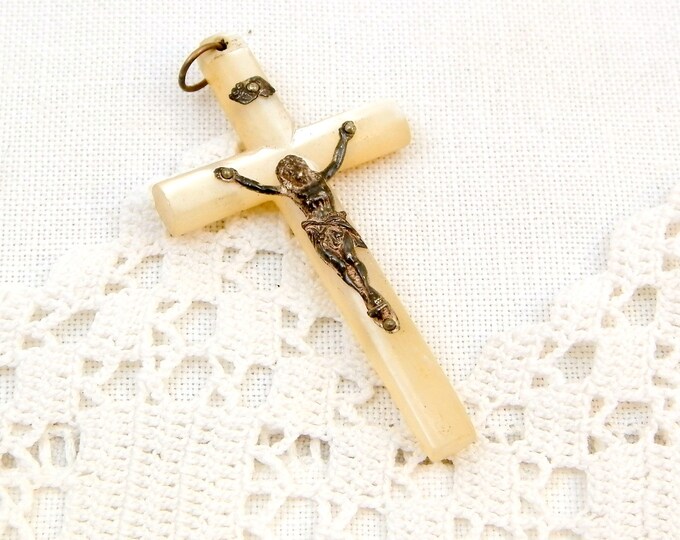 Vintage French Mother of Pearl and Silver Plated Crucifix, French Catholic Cross Made of Nacre with Metal Jesus, Religious Jewelry