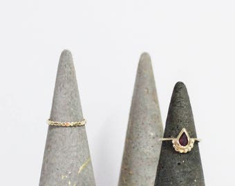 ring tree, ring holder, ring display, ring cone, jewelry display, gift for her, concrete cone, jewelry organizer, concrete decor, minimalist