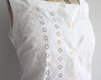 Vtg 50's White Cotton Blouse