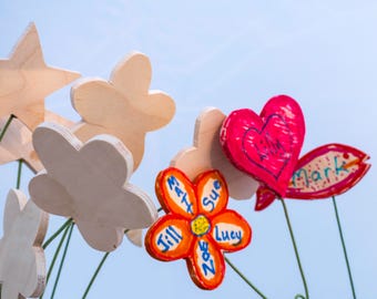 Wood Flower Design Bouquets that You Color