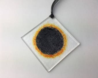 Solar eclipse souvenir glass ornaments - Set of 3 solar eclipse decoration - Handmade glass Christmas tree ornament