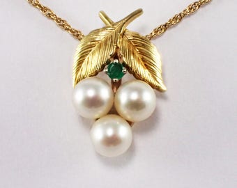 14k Yellow Gold Pearl and Emerald Pendant