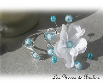 White and turquoise bracelet 'Les Volutes' v2