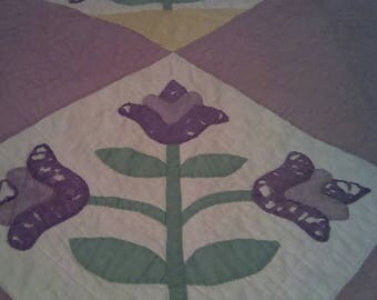 Quilt, handmade quilt, antique, farmhouse antique, antique quilt, vintage quilt, shabby chic, flower quilt, purple quilt, old quilt, vintage