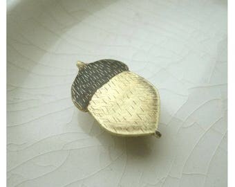 Brass brooch " The Acorn"