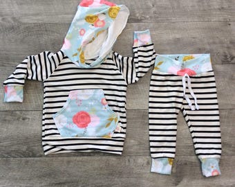 Baby girl clothes / Newborn girl outfit / baby girl outfit / trendy gifts / girl sweats pants / take home outfit / baby shower gifts'