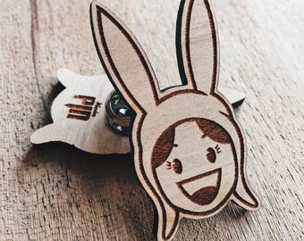 Louise Belcher Wooden Pin - Enamel Pin, Pins, Laser Engraved, TV Shows, Hat pin, Burgers, Jacket Pins, Enamel Pins, Comics, Wearables, Gift
