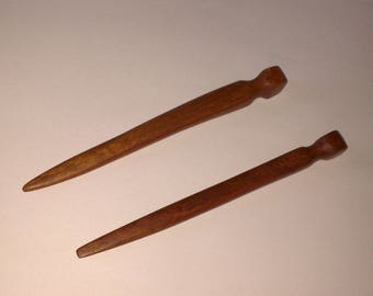 Hair made of wood of Araucaria (sold by two)