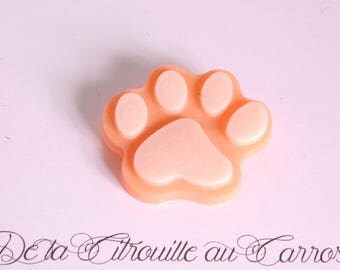 Cat paw brooch, orange and white