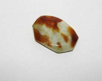 Stunning jade 40.00 30.00 mm mm. Unique piece.