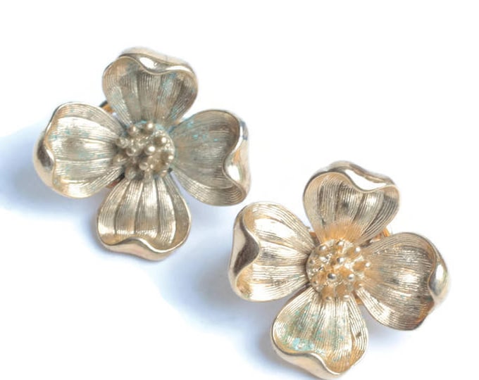 Crown Trifari Dogwood Flower Earrings Clip On Gold Tone Vintage
