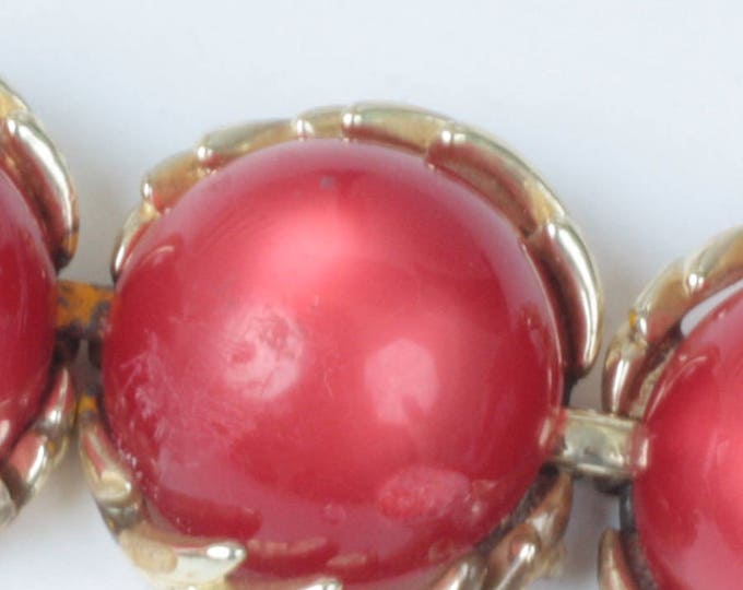 Coro Cherry Red Moonglow Thermoset Bracelet Gold Tone Vintage