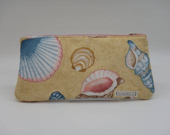Seashell Cosmetics Clutch, Shell Pouch, Shells Makeup Bag, Travel Case, Ditty Bag, Hostess Gifts, Gifts for Her, Gifts Under 20