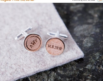 Personalised Monogram And Date Cufflinks - Vintage look Cufflinks - Gift for Groomsmen - Personalised Cufflink Set - Wooden Cufflinks