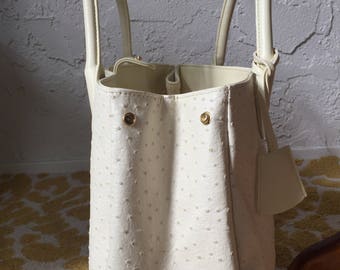 Large Vintage White/Cream Ostrich Handbag