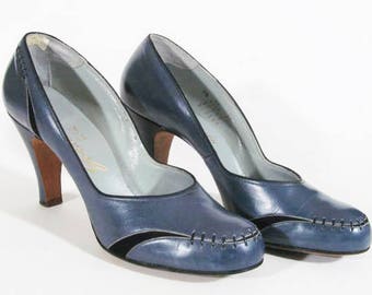 1940s vintage round toe thick heel steel blue leather shoes Size 8.5 A to B