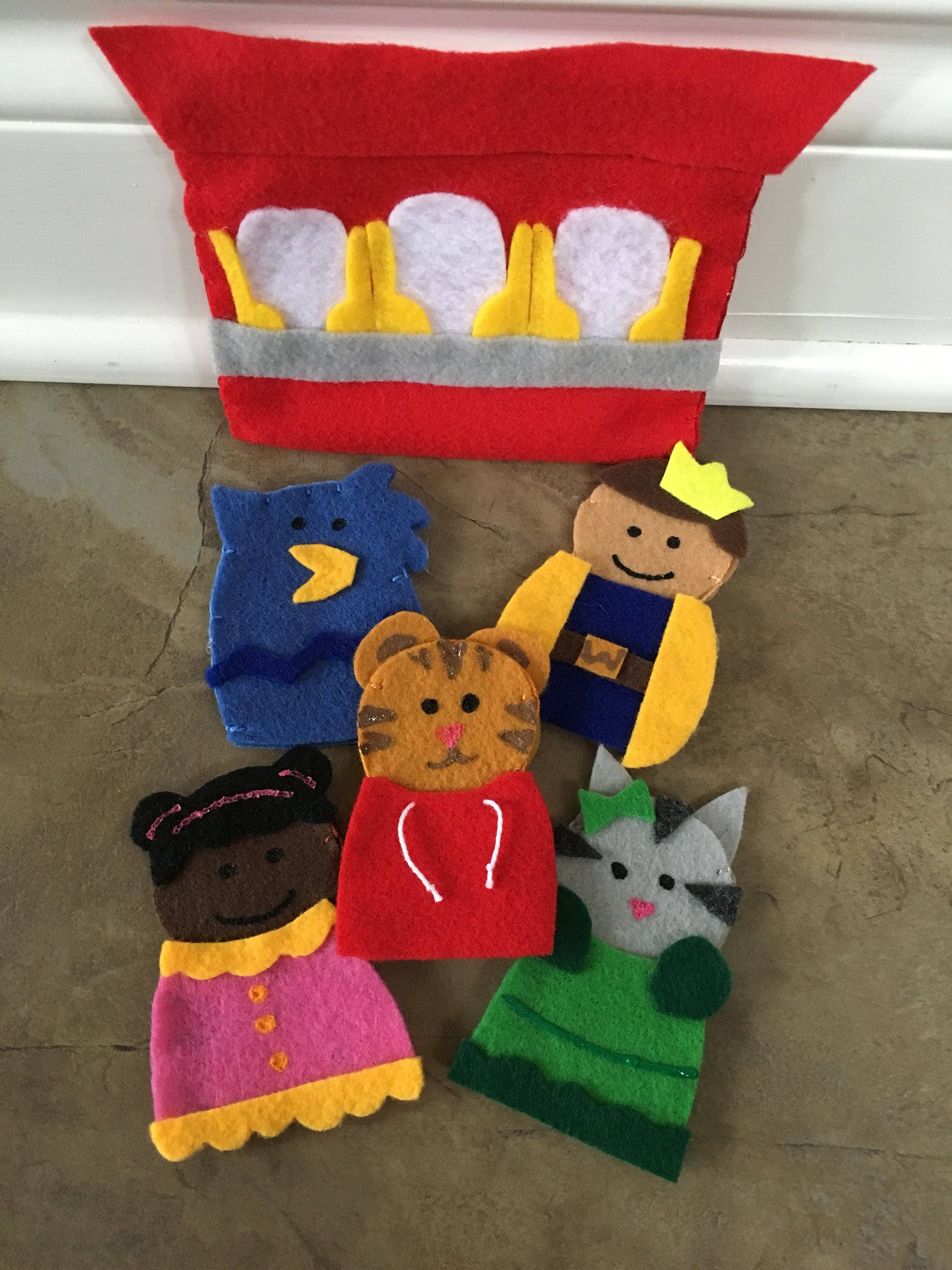 Felt Finger Puppet Daniel Tiger