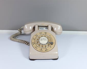 Vintage 1960s Northern Electric White Rotary Telephone - Retro pink rotary telephone - Vintage pink phone - Pink Northen Electric phone.