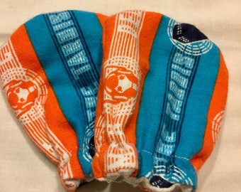 Handmade Doctor Who Baby Mittens